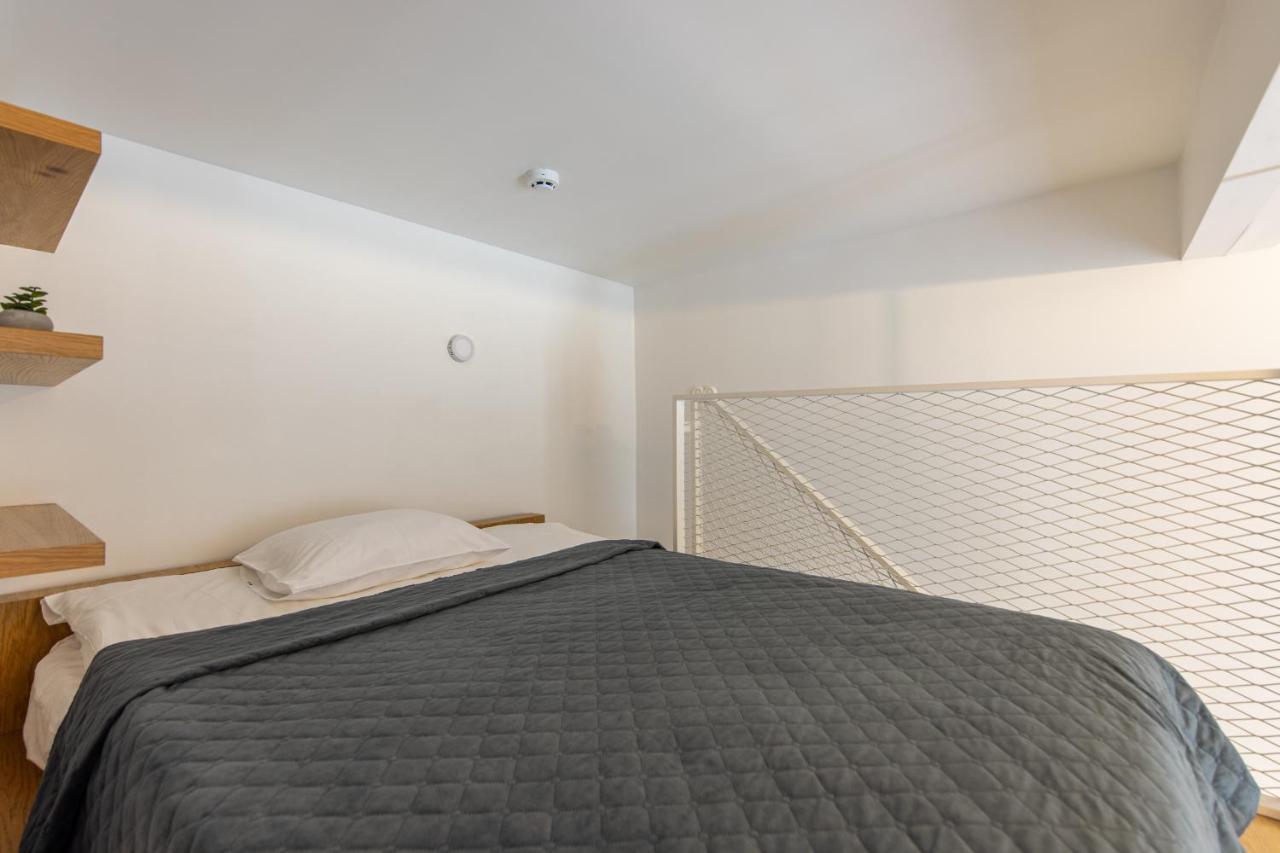 Small Cozy Two-level 9 Apartamento Talin